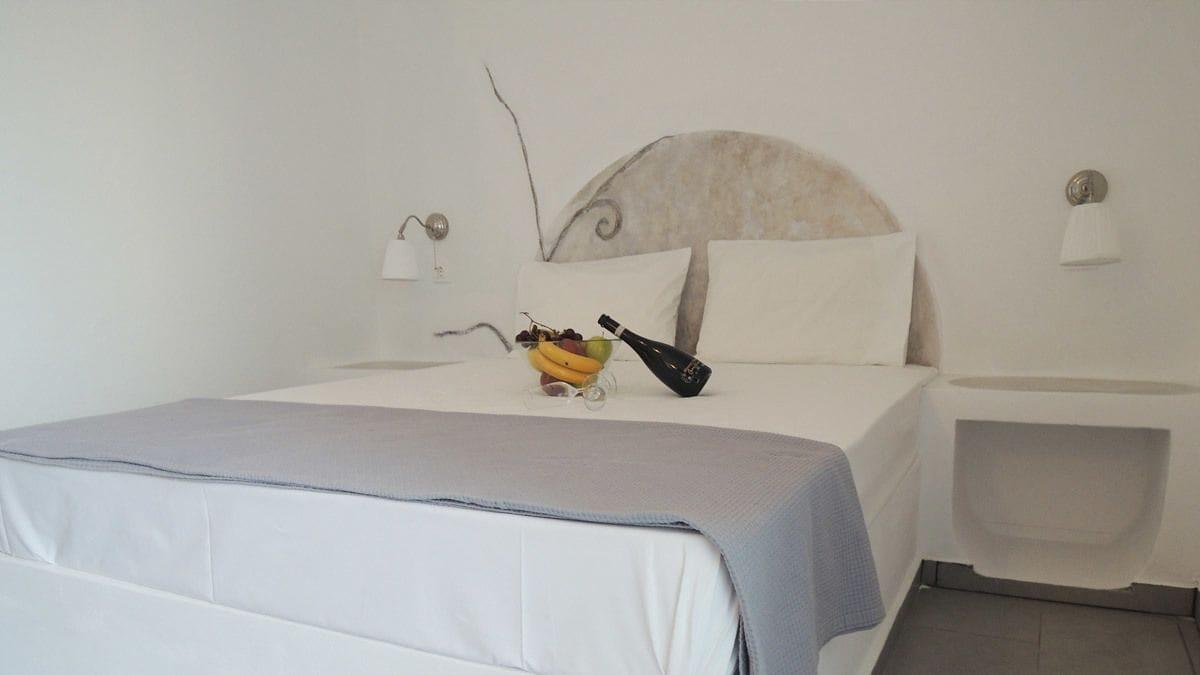 Hotel Adamas Exterior photo